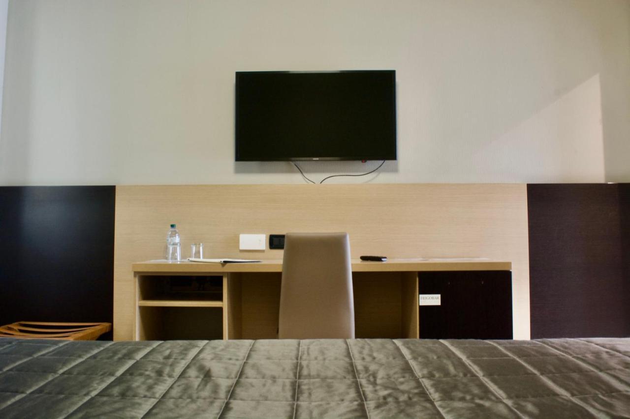 Autosole 2 Otel Milano Dış mekan fotoğraf