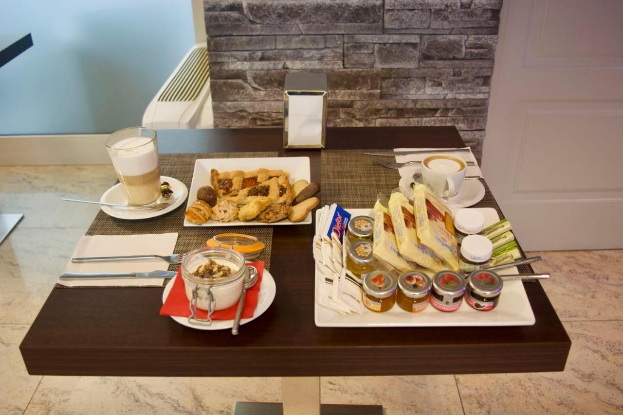Autosole 2 Otel Milano Dış mekan fotoğraf