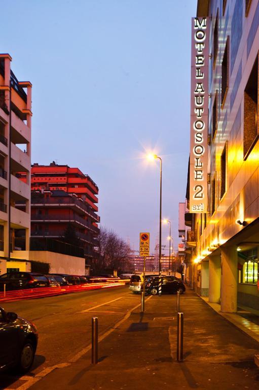 Autosole 2 Otel Milano Dış mekan fotoğraf