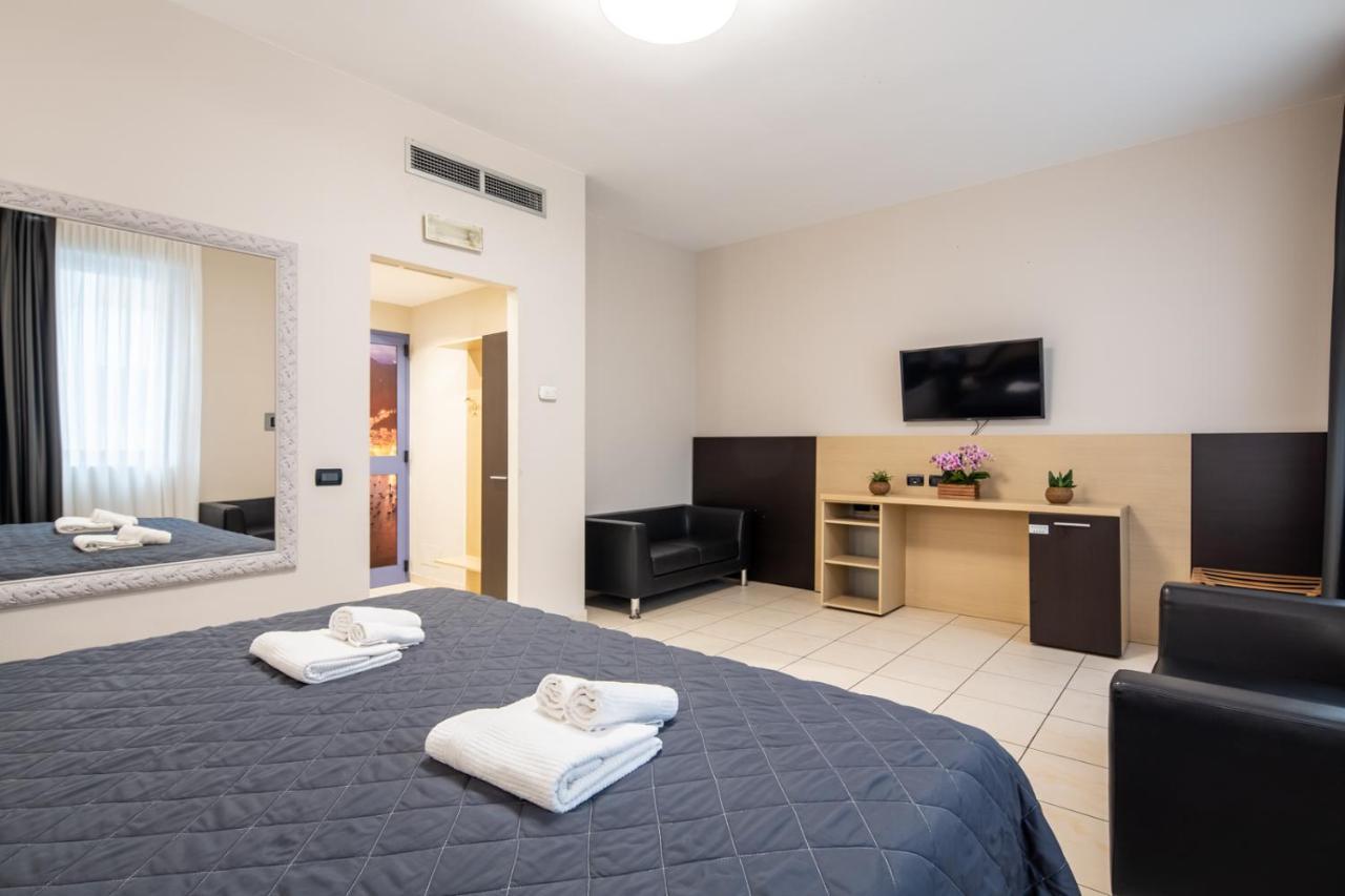 Autosole 2 Otel Milano Dış mekan fotoğraf